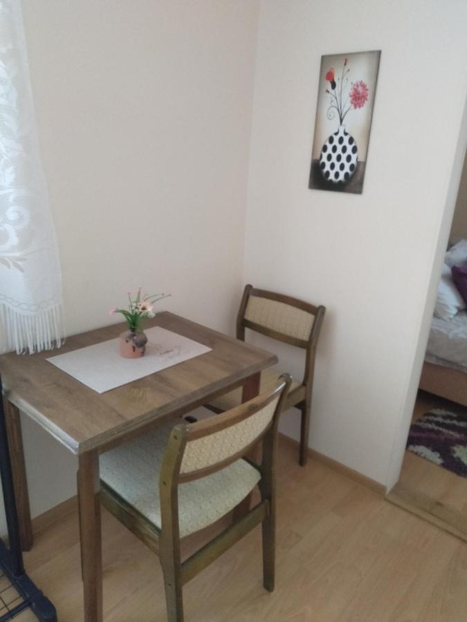 Sandrea Studio Apartment Subotica Luaran gambar