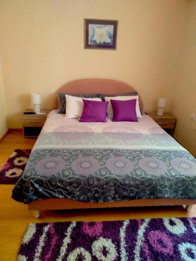 Sandrea Studio Apartment Subotica Luaran gambar